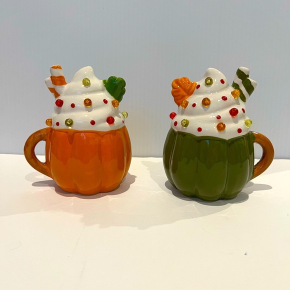 Hobby Lobby Other - Cute Hot Coco with Whip LED Mugs- Set of 2- NWT